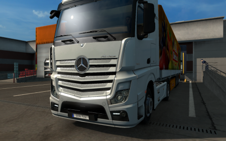 Mercedes-Benz New Actros nappali menetfénye